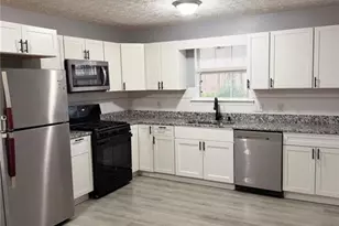 5400 Durham Ridge Ct, Lilburn, GA 30047 - Photo 17