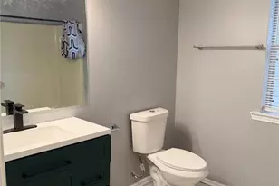 5400 Durham Ridge Ct, Lilburn, GA 30047 - Photo 33