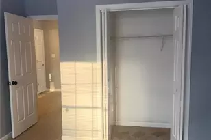 5400 Durham Ridge Ct, Lilburn, GA 30047 - Photo 35