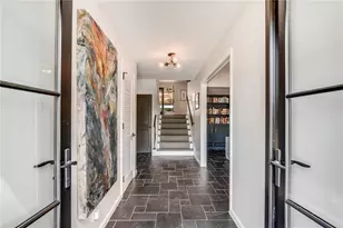 1100 Kingston Dr, Atlanta, GA 30342 - Photo 5