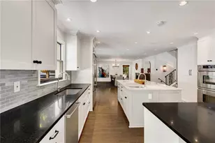 1100 Kingston Dr, Atlanta, GA 30342 - Photo 19