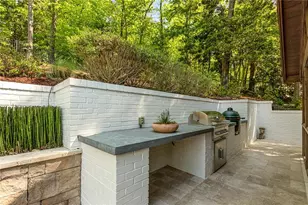 1100 Kingston Dr, Atlanta, GA 30342 - Photo 45