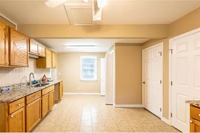 305 Grove Avenue SE, Lindale, GA 30147 - Photo 3