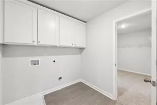 3715 Heron Creek Ct, Loganville, GA 30052 - Photo 35