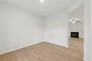 1361 Stephens Vw Dr, Loganville, GA 30052 - Photo 9