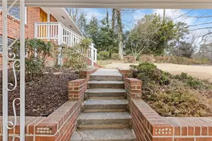 454 Jo Ann Dr, Marietta, GA 30067 - Photo 5