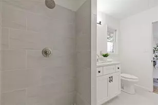 454 Jo Ann Dr, Marietta, GA 30067 - Photo 27