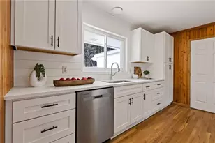 454 Jo Ann Dr, Marietta, GA 30067 - Photo 15