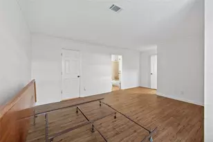 201 Barrington Hills Dr, Atlanta, GA 30350 - Photo 31