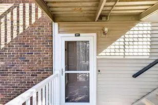 201 Barrington Hills Dr, Atlanta, GA 30350 - Photo 43