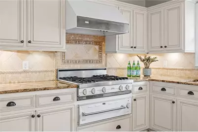 2686 Parkview Drive NE, Atlanta, GA 30345 - Photo 15