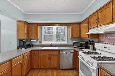 1880 Whispering Willow Way SW, Lilburn, GA 30047 - Photo 9