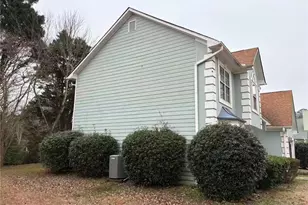 1644 Riverlanding Cir, Lawrenceville, GA 30046 - Photo 31