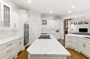 135 Foxhollow Tr, Alpharetta, GA 30004 - Photo 21