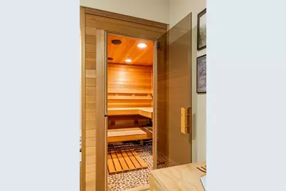 204 Ansley Villa Drive NE, Atlanta, GA 30324 - Photo 33