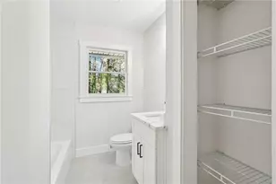 4 Mobley Dr, Atlanta, GA 30315 - Photo 27