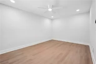 4 Mobley Dr, Atlanta, GA 30315 - Photo 19