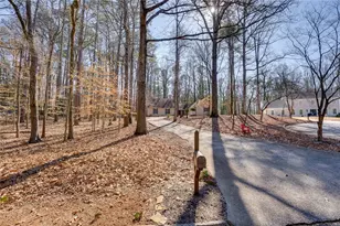 1100 Willow Bend, Roswell, GA 30075 - Photo 55