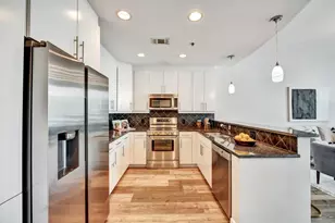 1080 Peachtree St NE, Atlanta, GA 30309 - Photo 3