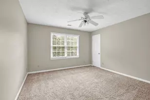 717 Oxford Ct SW, Lilburn, GA 30047 - Photo 35