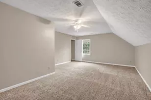 717 Oxford Ct SW, Lilburn, GA 30047 - Photo 37