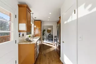 2275 Leafmore Dr, Decatur, GA 30033 - Photo 9