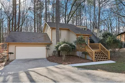 680 Branch Valley Court, Roswell, GA 30076 - Photo 3