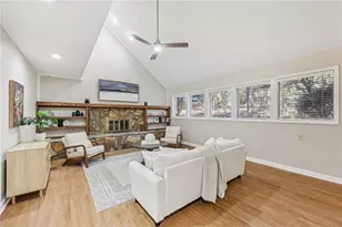 680 Branch Valley Ct, Roswell, GA 30076 - Photo 5