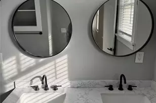 644 SW Holderness Street SW, Atlanta, GA 30310 - Photo 15