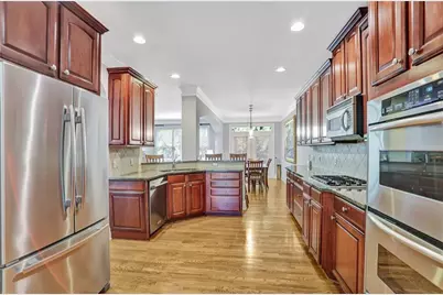 2444 Oak Grove Heights, Decatur, GA 30033 - Photo 5