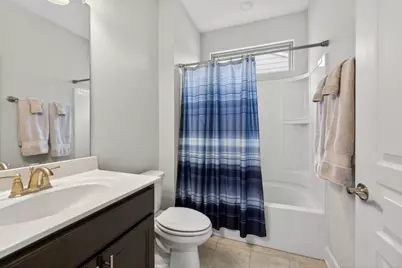 5736 Cypress Bluff Lane, Hoschton, GA 30548 - Photo 9