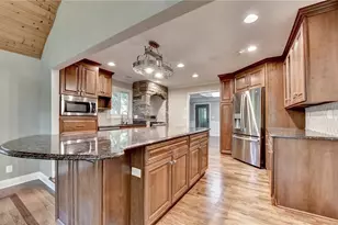 975 Timber Lake Trail, Cumming, GA 30041 - Photo 17