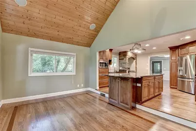 975 Timber Lake Trail, Cumming, GA 30041 - Photo 15