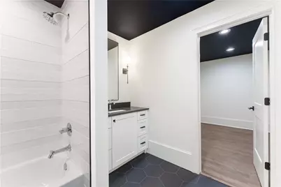 5666 Long Island Drive NW, Atlanta, GA 30327 - Photo 43