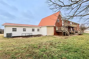 160 Hwy 320, Carnesville, GA 30521 - Photo 45