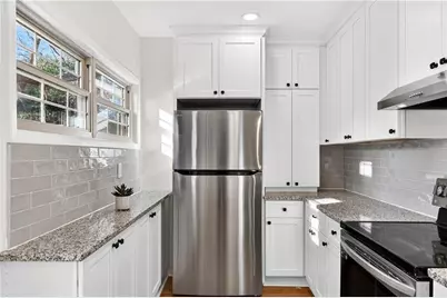 2918 Highland Drive SE, Smyrna, GA 30080 - Photo 5