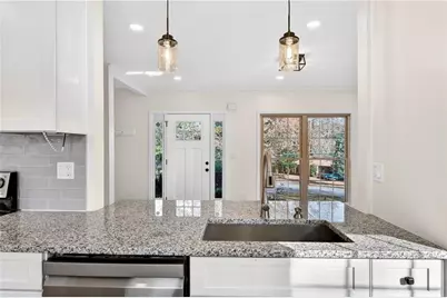 2918 Highland Drive SE, Smyrna, GA 30080 - Photo 3