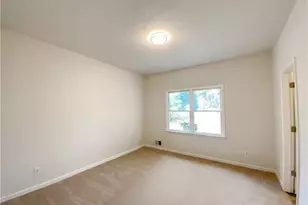 8201 Greens Ct, Jonesboro, GA 30236 - Photo 17