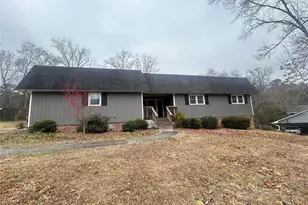 102 Margo Trail SE, Rome, GA 30161 - Photo 1