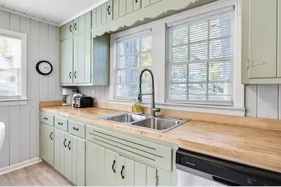 250 Lake Drive, Norcross, GA 30071 - Photo 15