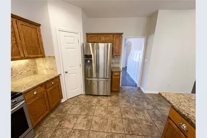 130 Glenwood Court, Hampton, GA 30228 - Photo 9