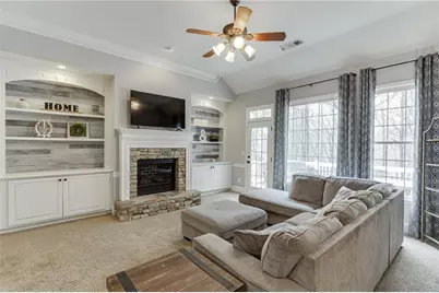 5751 Community Lane, Hoschton, GA 30548 - Photo 19