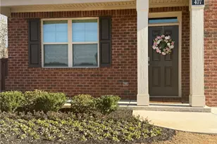 407 Noblewood Dr, McDonough, GA 30252 - Photo 3