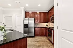 2300 Peachford Rd, Dunwoody, GA 30338 - Photo 9