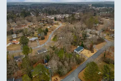 689 Gettysburg Trail NE, Kennesaw, GA 30144 - Photo 7