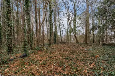 689 Gettysburg Trail NE, Kennesaw, GA 30144 - Photo 11