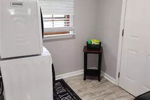 1301 Cambridge Ave, East Point, GA 30344 - Photo 13