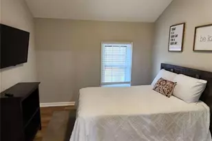 1301 Cambridge Ave, East Point, GA 30344 - Photo 5