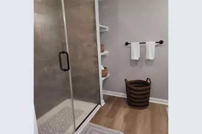1301 Cambridge Avenue, East Point, GA 30344 - Photo 9
