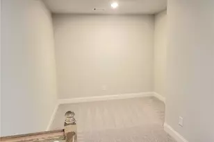 24A Richardson St, Winder, GA 30680 - Photo 9